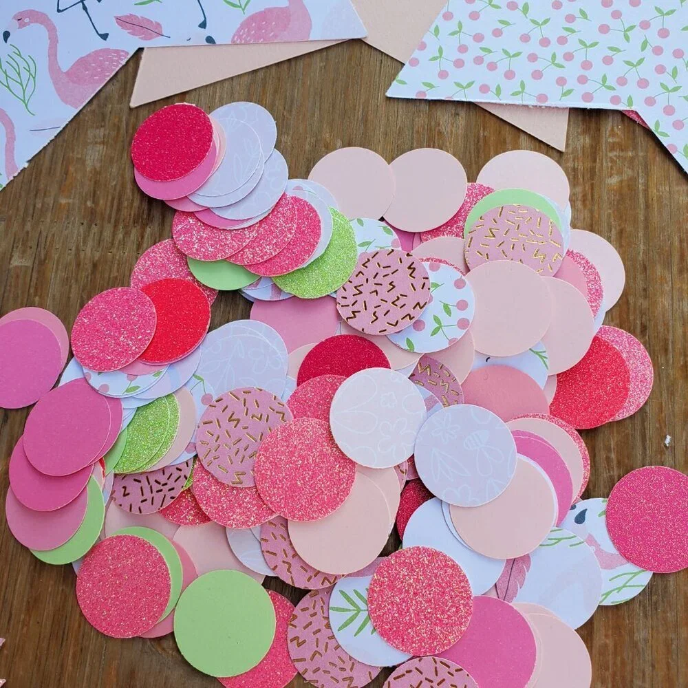 Flamingo Pink and Green Party Decorations Set